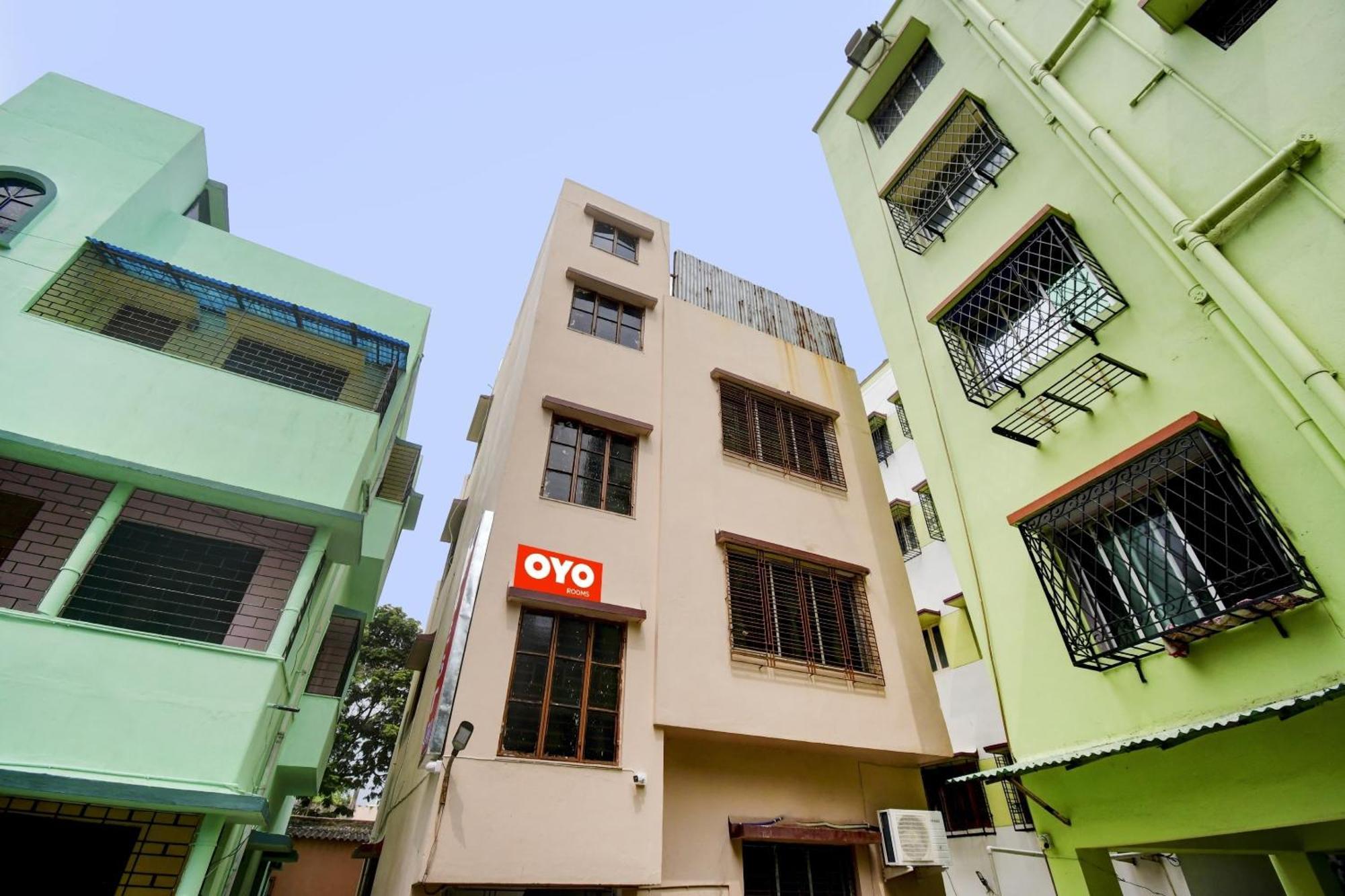 Hotel O The Nest Inn Near Acropolis Mall Jādabpur المظهر الخارجي الصورة